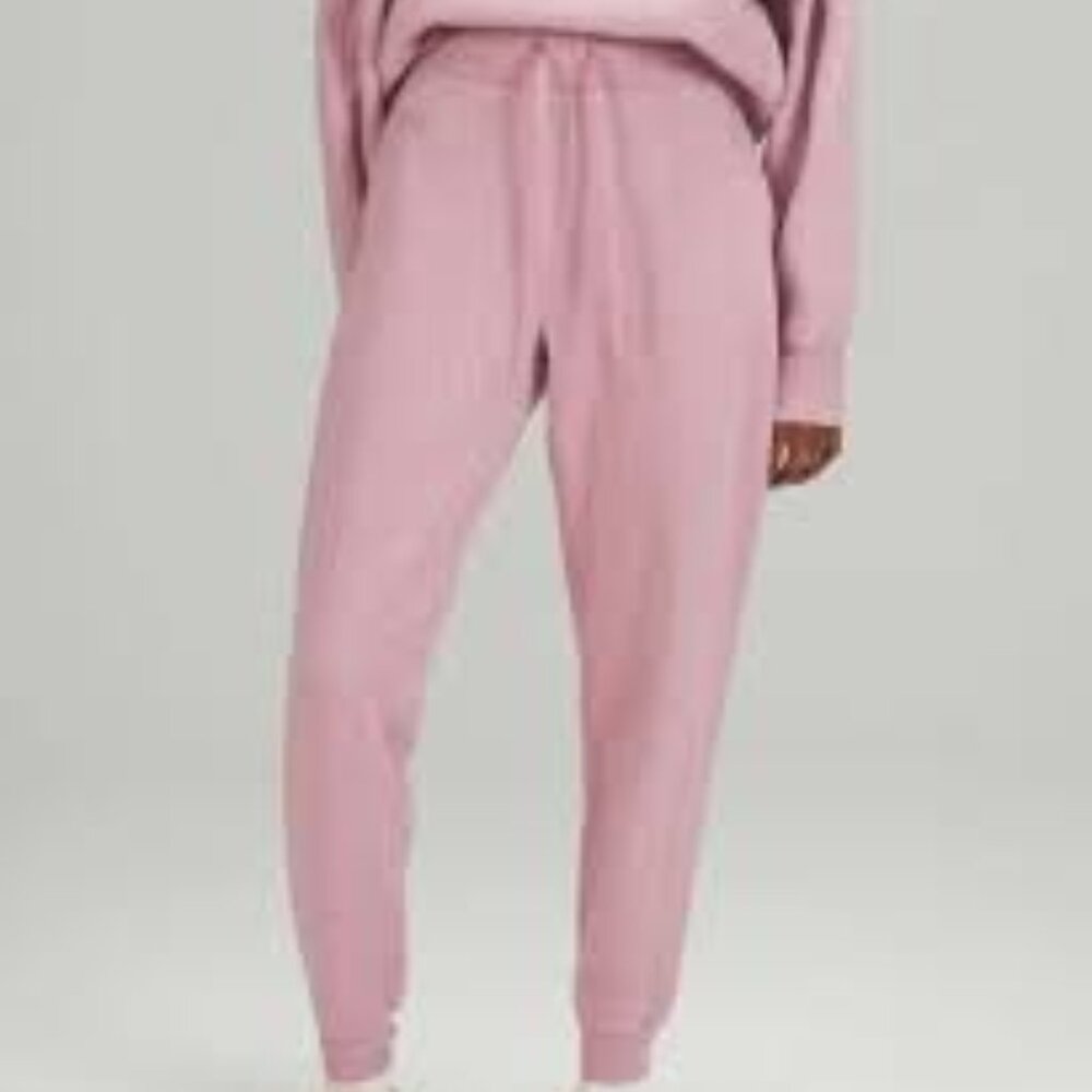 Lululemon Scuba High-Rise Relaxed Jogger Pink - Picture 3 of 10